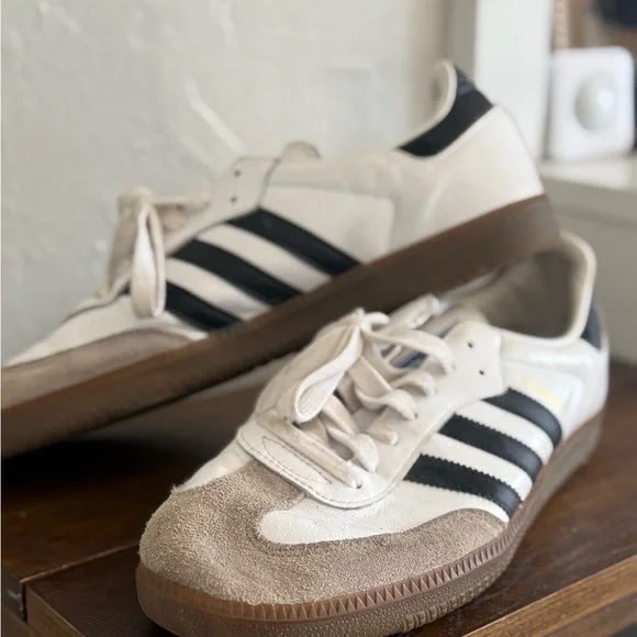 Adidas Samba White Black Sneakers - Picture 2 of 4